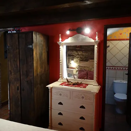 Casa La Cantonera Con Zona Relax Jacuzzi La Cuba Room photo